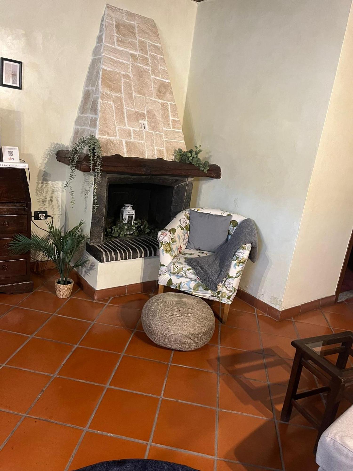 מילאנו Bilocale Dafne Abbadesse Guest House מראה חיצוני תמונה
